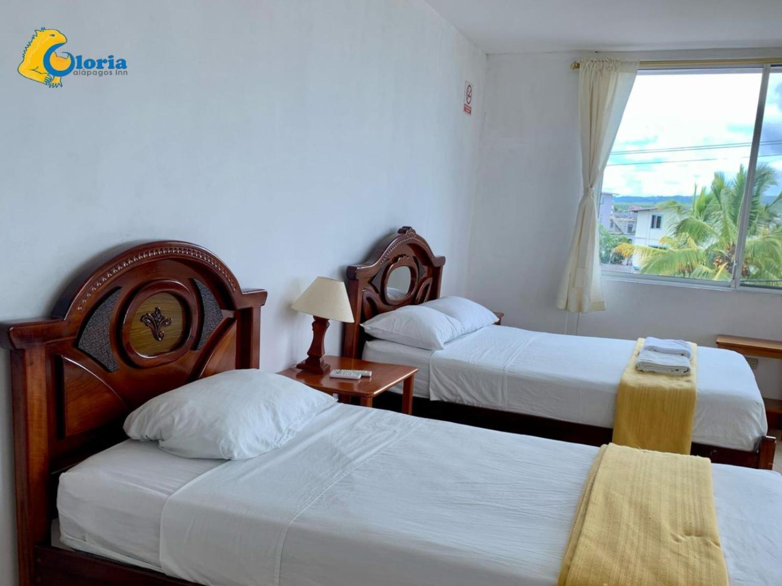 Gloria - Galapagos Inn Puerto Ayora  Eksteriør billede